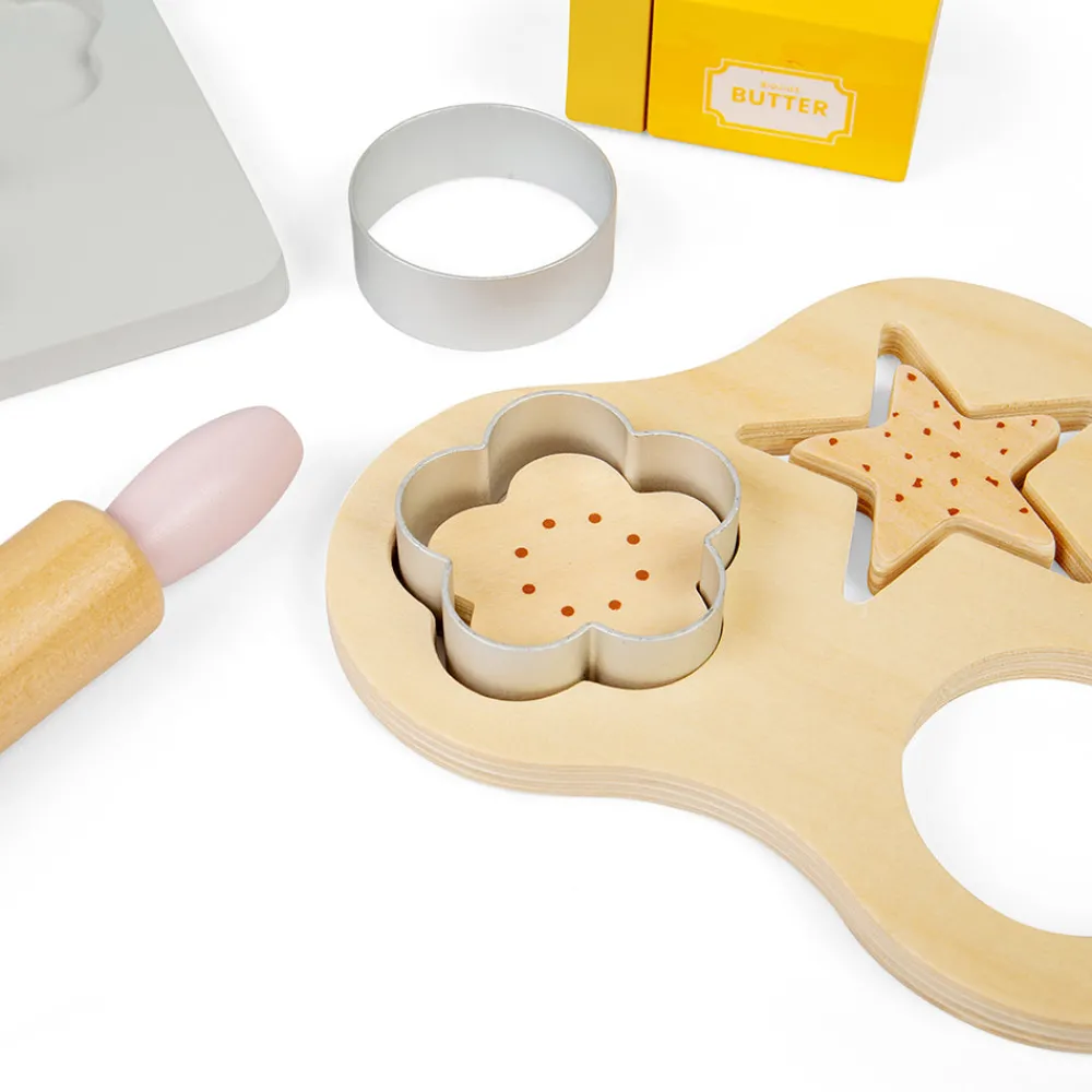 baking_cookies_1.webp Hot Baking Cookies Play Shop Cook And Share | Wooden Toy Food Sets