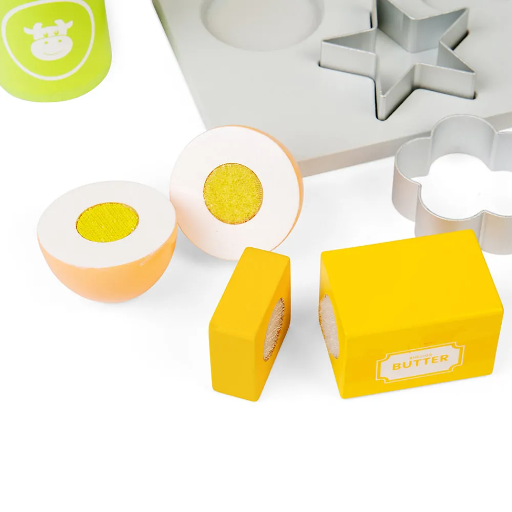 baking_cookies_4.webp Hot Baking Cookies Play Shop Cook And Share | Wooden Toy Food Sets