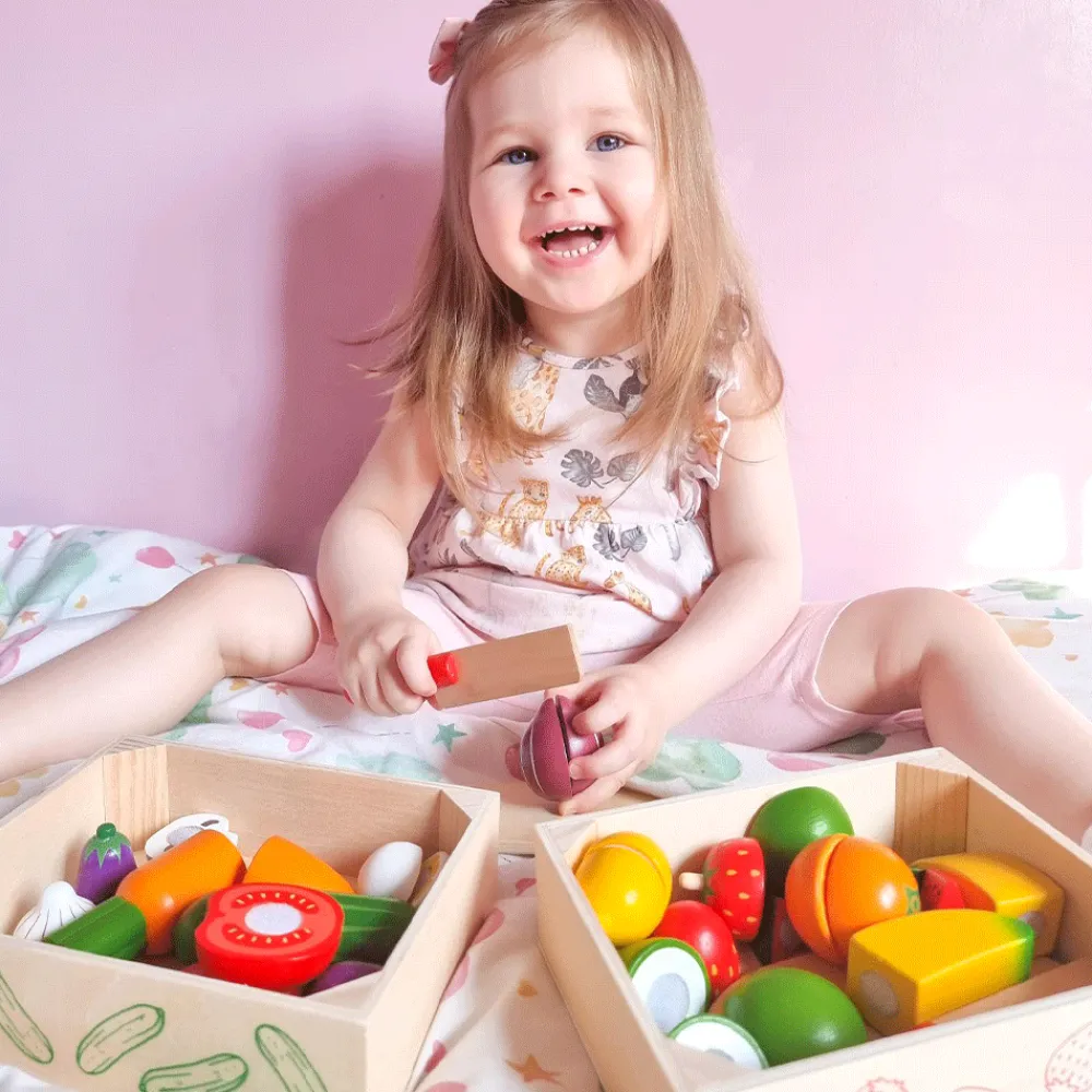 cutting_veg_crate_2.webp Clearance Cutting Veg Crate Play Shop Cook And Share | Wooden Toy Food Sets