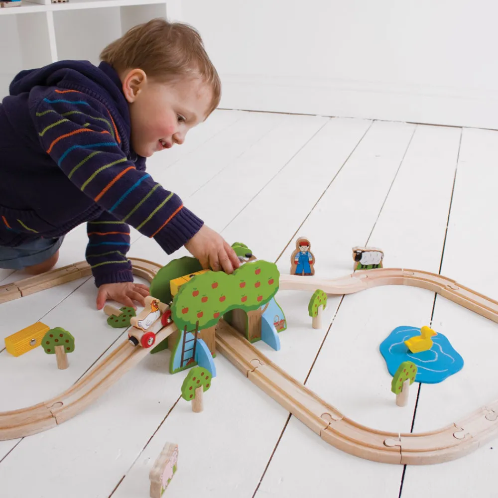 farm_train_set_2.webp Fashion Farm Train Set Gifts For 5 Yr Olds | Toys For 4 Year Olds