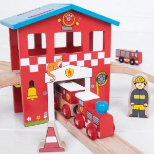 Hot Fire Station Train Set Gifts For 5 Yr Olds | Toys For 4 Year Olds