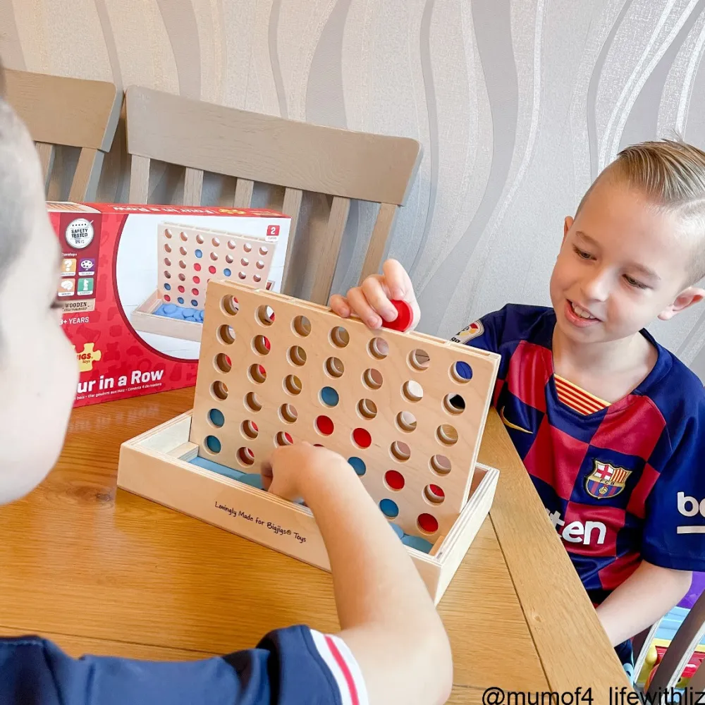four_in_a_row_9.webp Online Four in a Row Traditional Wooden Games