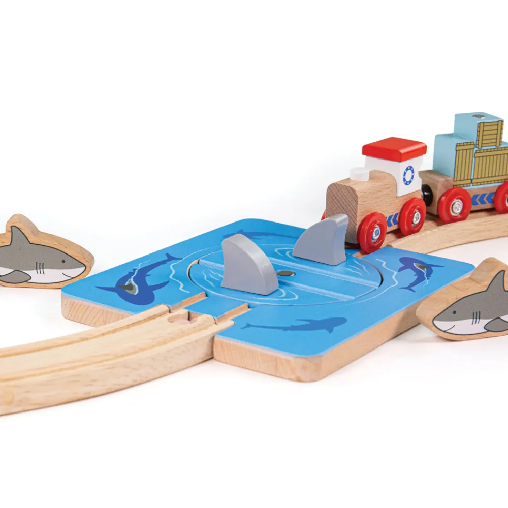 shark_attack_track_1.webp Best Shark Attack Track Gifts For 5 Yr Olds | Toys For 4 Year Olds