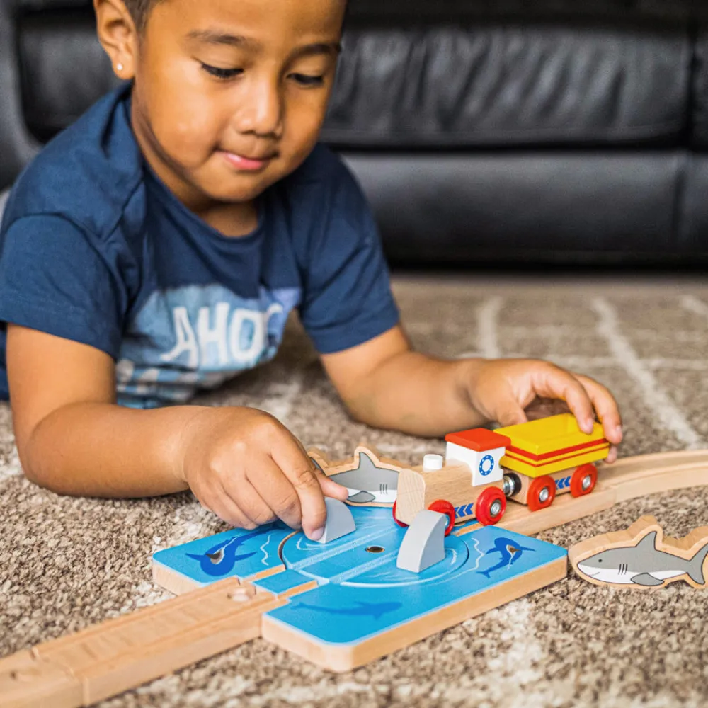 shark_attack_track_5.webp Best Shark Attack Track Gifts For 5 Yr Olds | Toys For 4 Year Olds