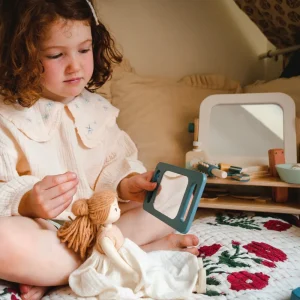Online Tender Leaf Hair Salon Lifestyle & Vocations | Prams & Cradles