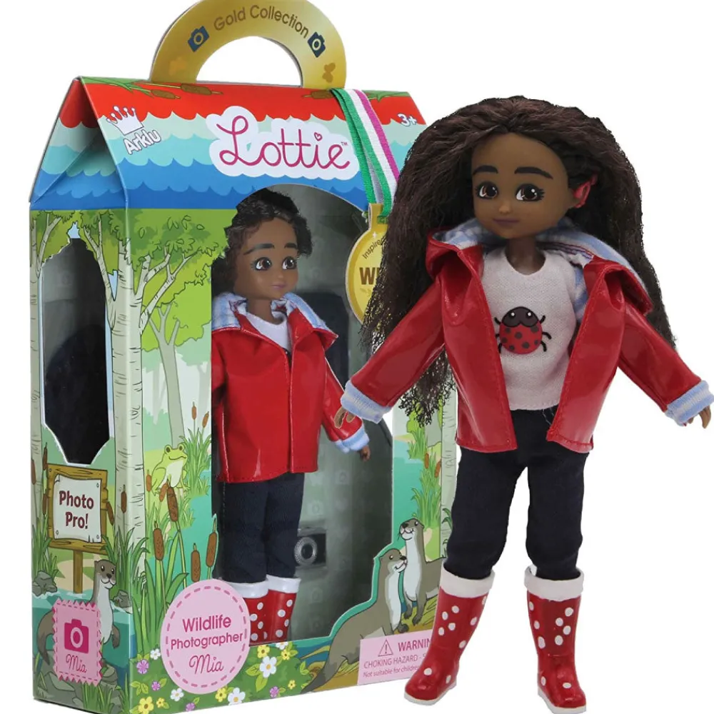 wildlife_photographer_mia_2.webp Clearance Wildlife Photographer Mia Lottie Dolls